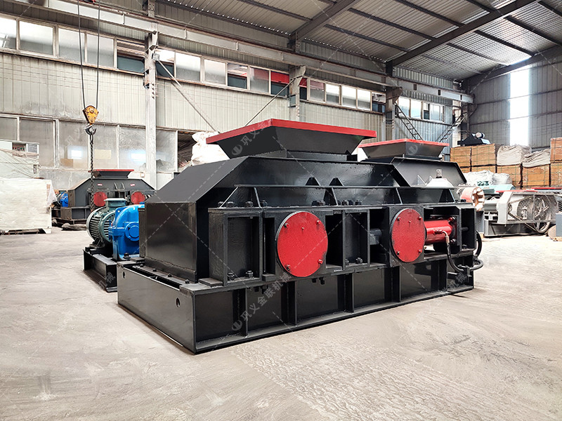 全自動液壓對輥破碎機(jī)發(fā)貨圖片