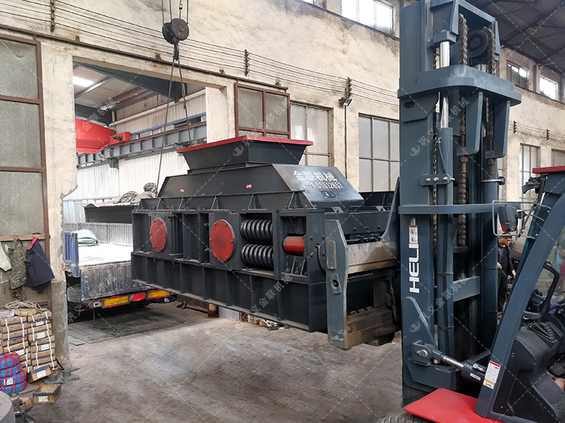 砂廠用1208型對輥破碎機制砂如何？廠家推薦