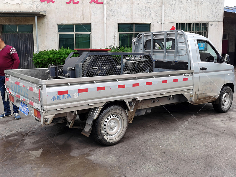 狼牙破碎機(jī)是什么設(shè)備？在哪些行業(yè)中有廣泛應(yīng)用？